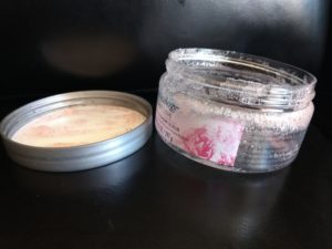 body scrub pink